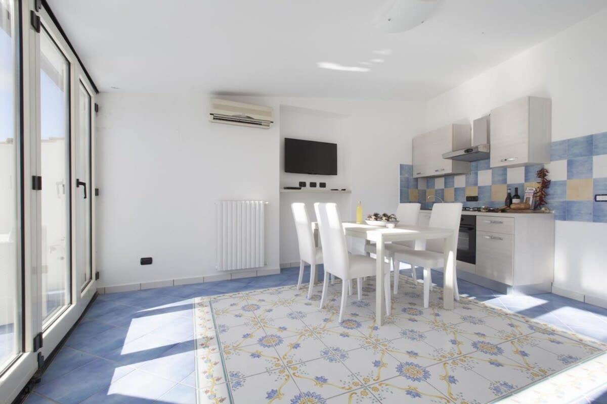 Tetto Bianco Apartman Massa Lubrense Kültér fotó